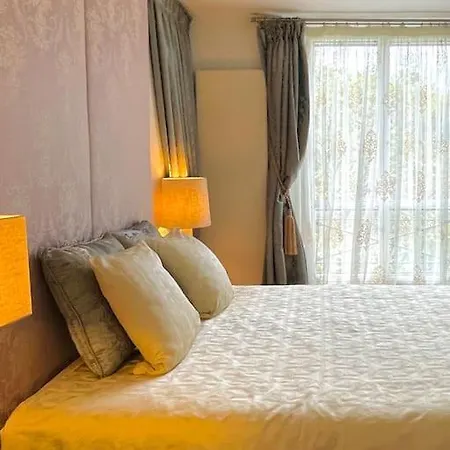 Apartment Luxurious 2 Bedrooms-view Seine River-paris Center Paris