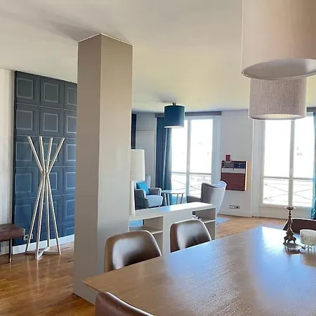 Luxurious 2 Bedrooms-view Seine River-paris Center Apartment Paris