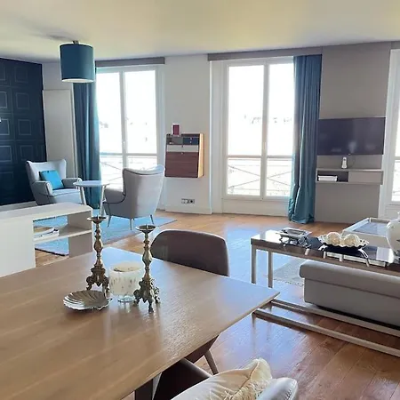 Luxurious 2 Bedrooms-view Seine River-paris Center *