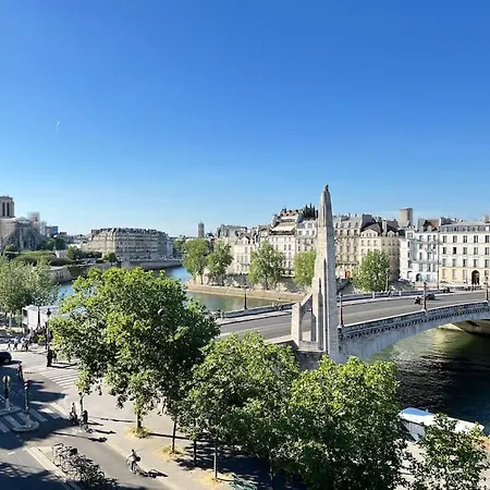 Luxurious 2 Bedrooms-view Seine River-paris Center * Paris